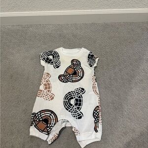 Burberry Kids Bodysuit with Bear Design - White, Black, and Brown